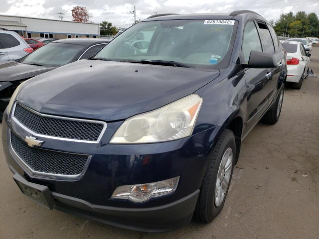 Photo 2 from auction – 2011 CHEVROLET TRAVERSE L with VIN 1GNKREED9BJ118172