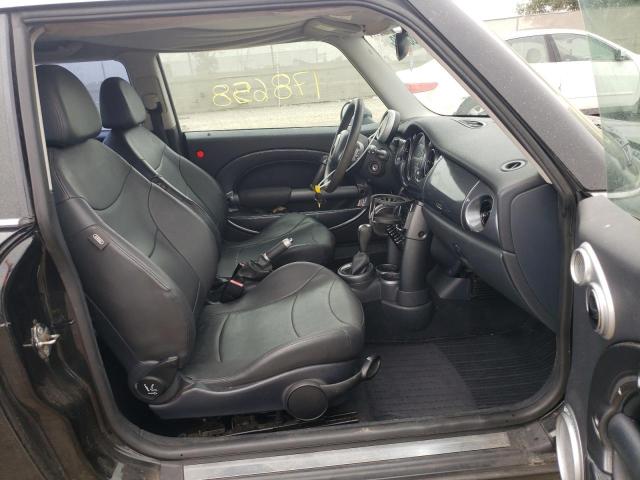 Photo 5 from auction – 2004 MINI COOPER with VIN WMWRC33434TJ54315