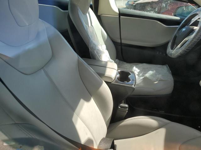 Photo 5 from auction – 2015 TESLA MODEL S 85 with VIN 5YJSA1H20FFP74342