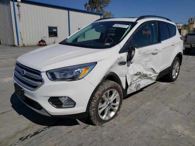 Photo 2 from auction – 2018 FORD ESCAPE SE with VIN 1FMCU9GD3JUA11742