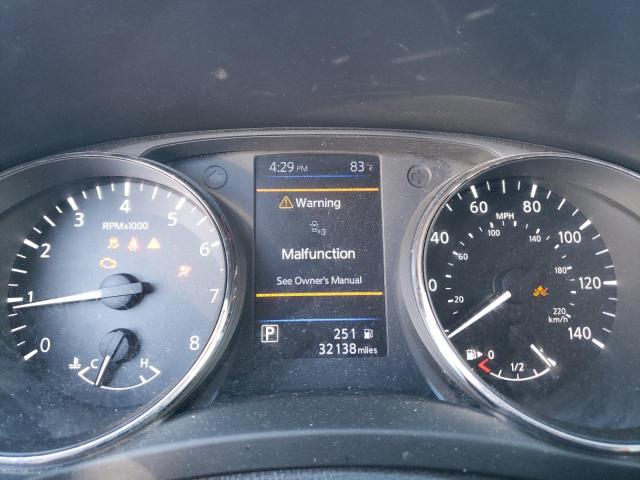 Photo 8 from auction – 2018 NISSAN ROGUE with VIN 5N1AT2MT5JC827712