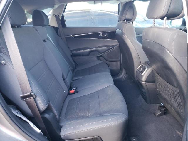 Photo 6 from auction – 2016 KIA SORENTO LX with VIN 5XYPG4A3XGG164435