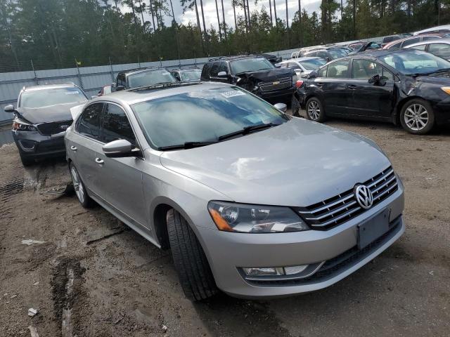 VOLKSWAGEN PASSAT SEL 2014 with VIN 1VWCN7A34EC070331 - Photo from auction