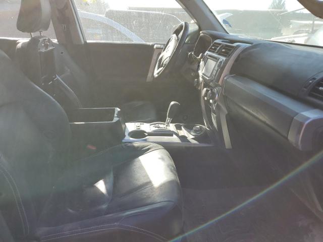 Photo 5 from auction – 2016 TOYOTA 4RUNNER SR with VIN JTEBU5JRXG5332155