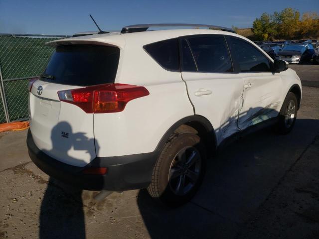 Photo 4 from auction – 2015 TOYOTA RAV4 XLE with VIN JTMRFREV7FD173045