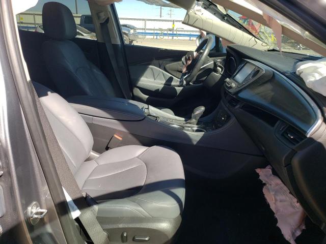 Photo 5 from auction – 2020 BUICK ENVISION E with VIN LRBFX2SA8LD225849
