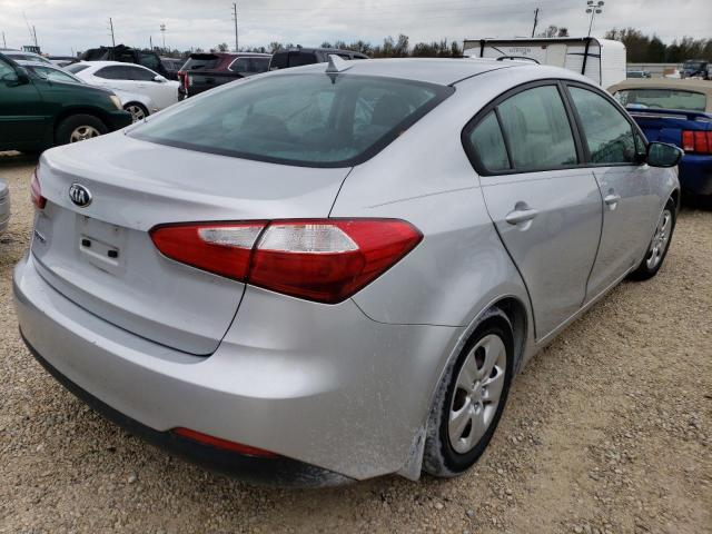 Photo 4 from auction – 2016 KIA FORTE LX with VIN KNAFX4A6XG5542538
