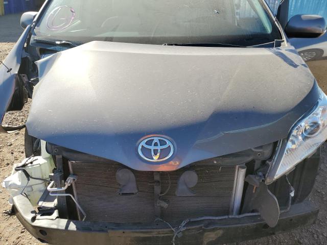 Photo 7 from auction – 2013 TOYOTA SIENNA LE with VIN 5TDKK3DC8DS281945