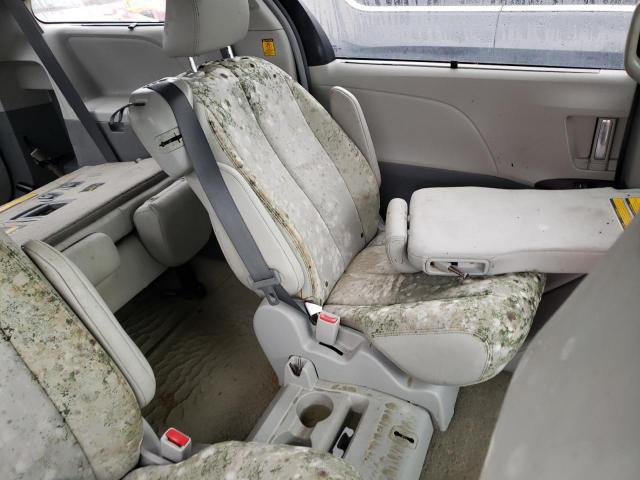 Photo 6 from auction – 2013 TOYOTA SIENNA XLE with VIN 5TDYK3DC2DS291090