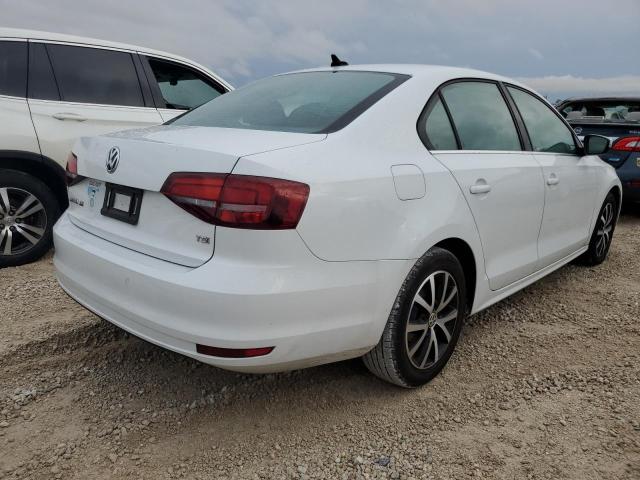 Photo 4 from auction – 2017 VOLKSWAGEN JETTA SE with VIN 3VWDB7AJ9HM266358