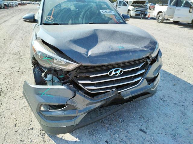 Photo 9 from auction – 2017 HYUNDAI TUCSON LIM with VIN KM8J33A42HU444298