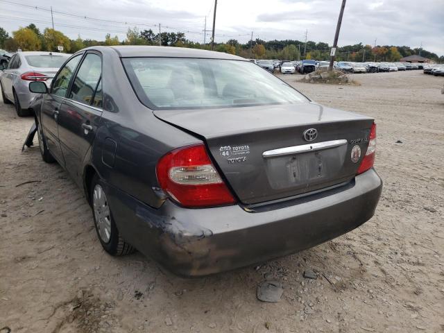 Photo 3 from auction – 2002 TOYOTA CAMRY LE with VIN 4T1BE32K52U576958