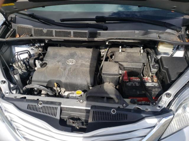 Photo 7 from auction – 2016 TOYOTA SIENNA LE with VIN 5TDKK3DC4GS752560