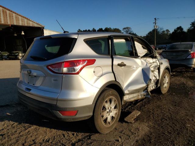 Photo 4 from auction – 2013 FORD ESCAPE S with VIN 1FMCU0F75DUD01346