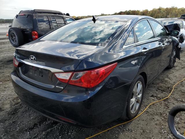 Photo 4 from auction – 2011 HYUNDAI SONATA SE with VIN 5NPEC4AC7BH143045