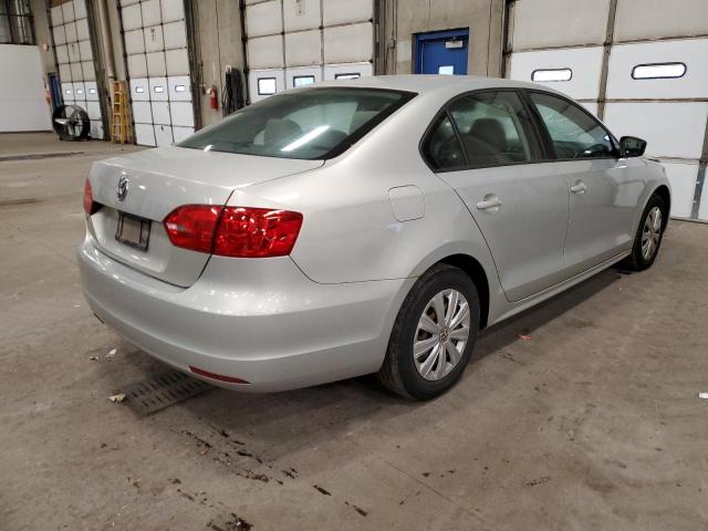 Photo 4 from auction – 2012 VOLKSWAGEN JETTA BASE with VIN 3VW2K7AJ8CM303402