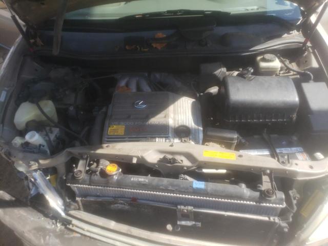 Photo 7 from auction – 2001 LEXUS RX300 with VIN JTJGF10U010099570