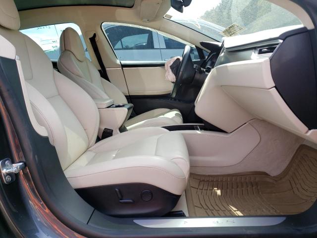 Photo 5 from auction – 2017 TESLA MODEL S with VIN 5YJSA1E26HF229043