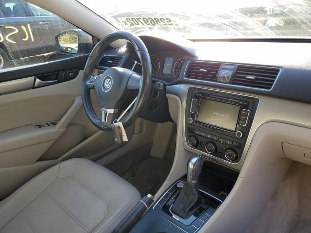 Photo 9 from auction – 2015 VOLKSWAGEN PASSAT S with VIN 1VWAS7A37FC120477