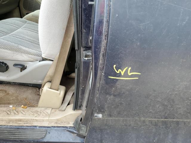 Photo 9 from auction – 2000 FORD F150 with VIN 2FTRX07W6YCA27169