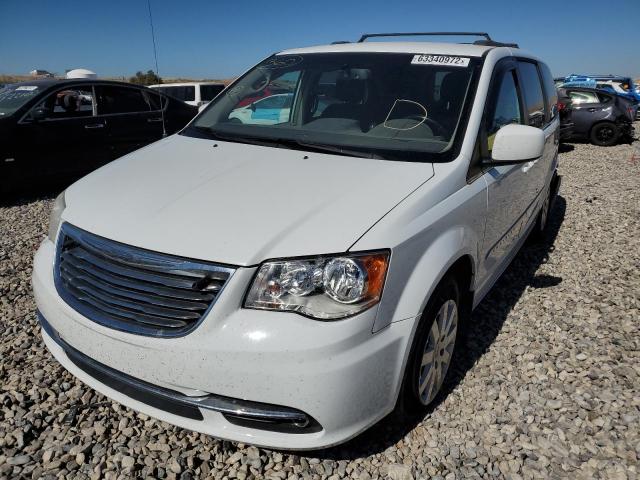 Photo 2 from auction – 2016 CHRYSLER TOWN & COU with VIN 2C4RC1BG8GR198356