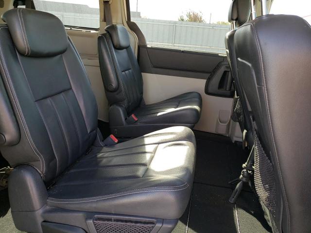 Photo 6 from auction – 2010 CHRYSLER TOWN & COU with VIN 2A4RR5D11AR286603