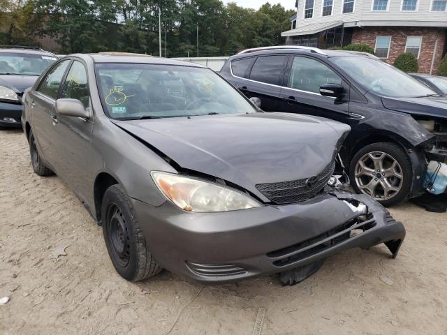 TOYOTA CAMRY LE 2002 with VIN 4T1BE32K52U576958 - Photo from auction