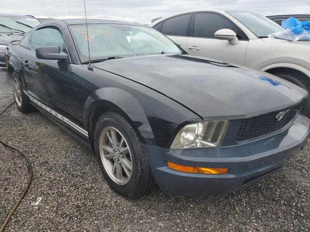 FORD MUSTANG 2005 with VIN 1ZVFT80N155166045 - Photo from auction