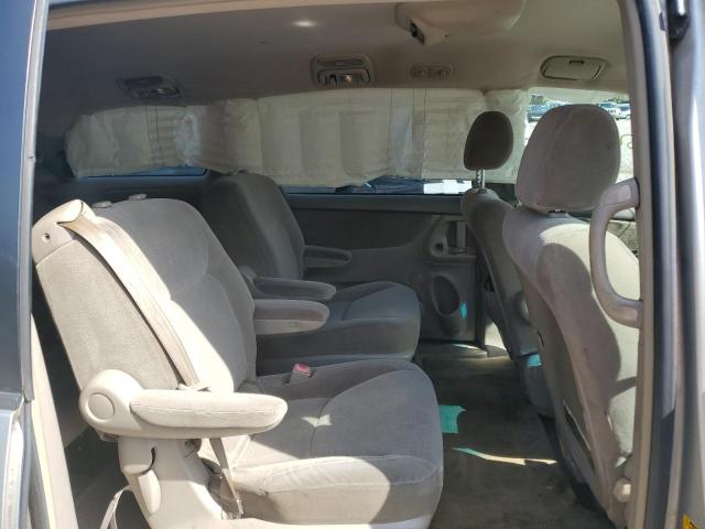 Photo 6 from auction – 2004 TOYOTA SIENNA CE with VIN 5TDZA23C04S172456