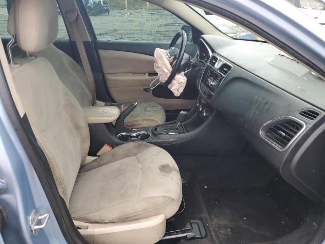 Photo 5 from auction – 2013 CHRYSLER 200 TOURIN with VIN 1C3CCBBB5DN618829