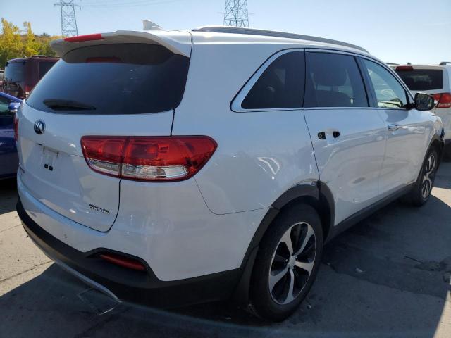 Photo 4 from auction – 2016 KIA SORENTO EX with VIN 5XYPHDA57GG103512