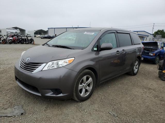 Photo 2 from auction – 2017 TOYOTA SIENNA LE with VIN 5TDKZ3DC9HS832532