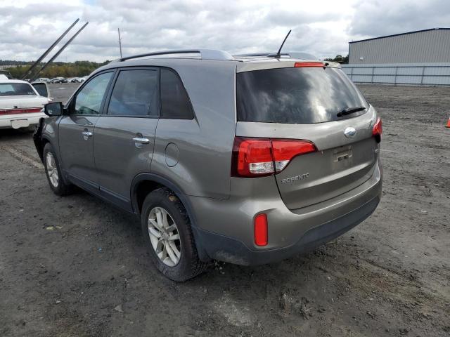Photo 3 from auction – 2015 KIA SORENTO LX with VIN 5XYKT4A69FG620178