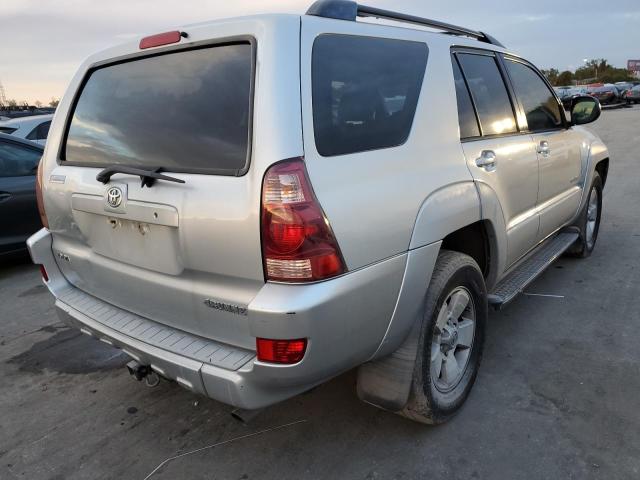 Photo 4 from auction – 2005 TOYOTA 4RUNNER SR with VIN JTEBU14R958036172