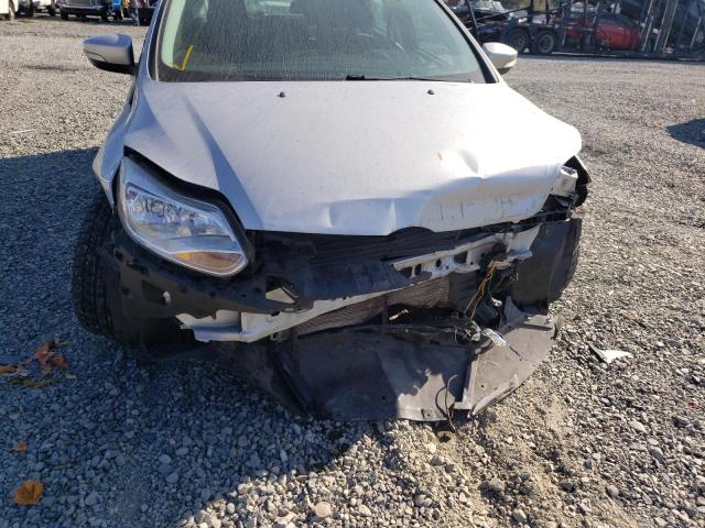 Photo 9 from auction – 2014 FORD FOCUS SE with VIN 1FADP3K29EL200075