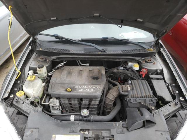 Photo 7 from auction – 2013 CHRYSLER 200 TOURIN with VIN 1C3CCBBB0DN602179