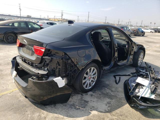 Photo 4 from auction – 2019 JAGUAR XE with VIN SAJAR4FX8KCP49962