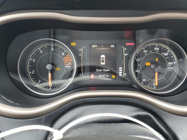 Photo 8 from auction – 2016 JEEP CHEROKEE L with VIN 1C4PJLCB1GW284093