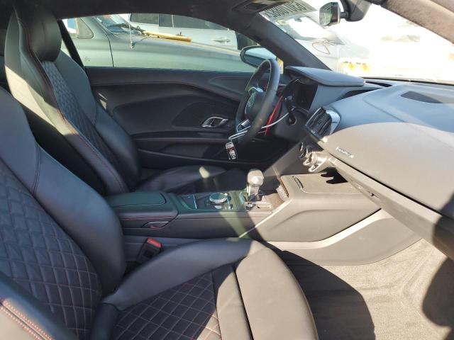 Photo 5 from auction – 2018 AUDI R8 5.2 QUA with VIN WUAEAAFX0J7901264