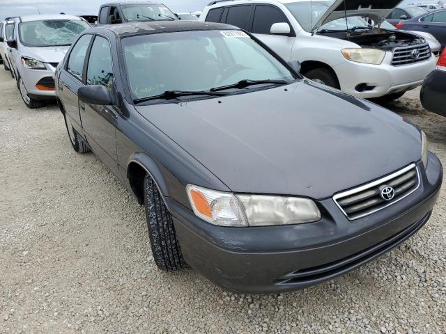 Photo 1 from auction – 2000 TOYOTA CAMRY CE with VIN 4T1BG22K9YU984408