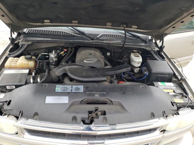 Photo 7 from auction – 2003 CHEVROLET SUBURBAN K with VIN 3GNFK16TX3G122979