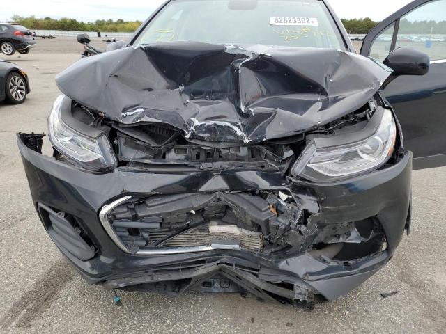 Photo 7 from auction – 2017 CHEVROLET TRAX 1LT with VIN 3GNCJPSB2HL255742