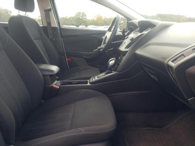 Photo 5 from auction – 2016 FORD FOCUS SE with VIN 1FADP3F21GL319624