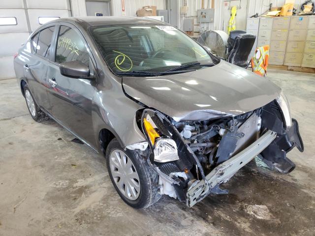 NISSAN VERSA S 2017 with VIN 3N1CN7AP0HL852899 - Photo from auction