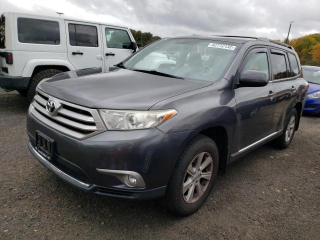 Photo 2 from auction – 2013 TOYOTA HIGHLANDER with VIN 5TDBK3EH7DS242581