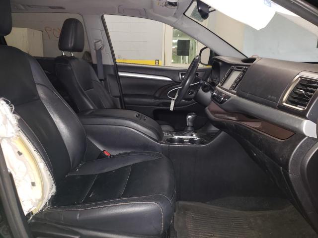 Photo 5 from auction – 2016 TOYOTA HIGHLANDER with VIN 5TDJKRFH6GS286976