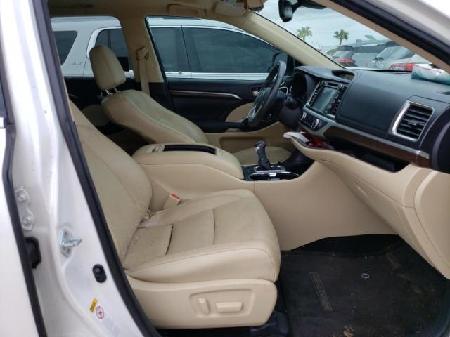 Photo 5 from auction – 2016 TOYOTA HIGHLANDER with VIN 5TDYKRFH2GS132537