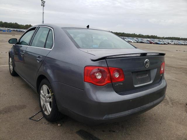 Photo 3 from auction – 2007 VOLKSWAGEN JETTA WOLF with VIN 3VWEF71KX7M160517