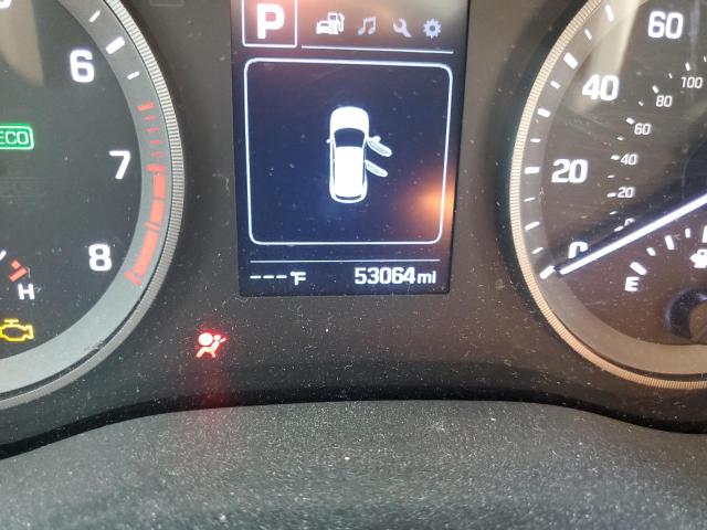 Photo 8 from auction – 2017 HYUNDAI TUCSON LIM with VIN KM8J33A43HU564353