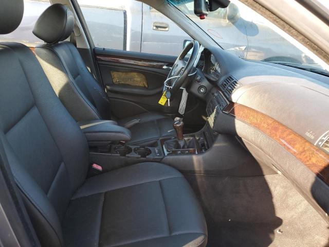 Photo 5 from auction – 2005 BMW 325 I with VIN WBAET37485NH06814